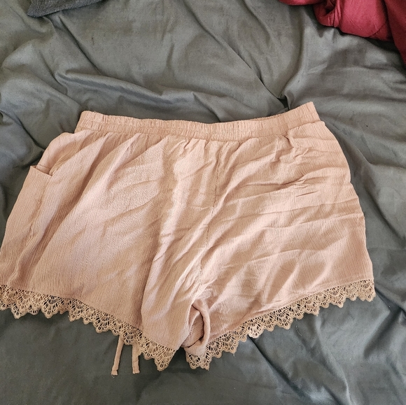 (Unused)Lace Shorts - Picture 2 of 3